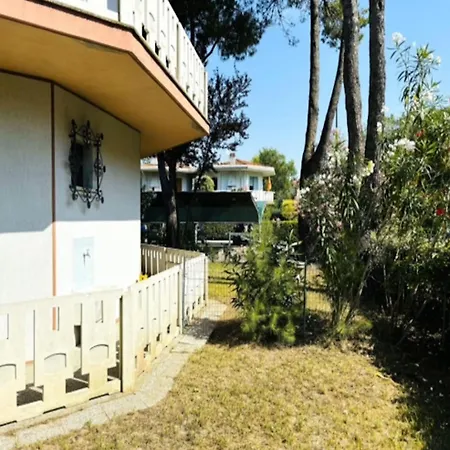Charming With Private Garden Bibione